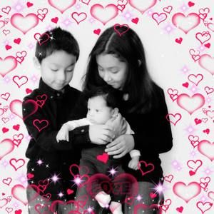 Meet your Posher, Iris